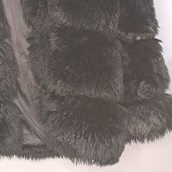 BOPT The Beauty Optimal Product Women's Faux Fur Coat Jacket MP7 Black Large NWT - Picture 3 of 8